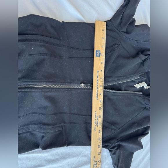 Lululemon Define Jacket Black Women Size 6 Full Zip Soft Comfy Gorpcore Hoodie - Picture 10 of 10
